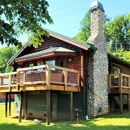 Skinny Dippin'-River Front- Free Tickets-Dog Friendly-Sleeps 6 พิเจนฟอร์จ ภายนอก รูปภาพ