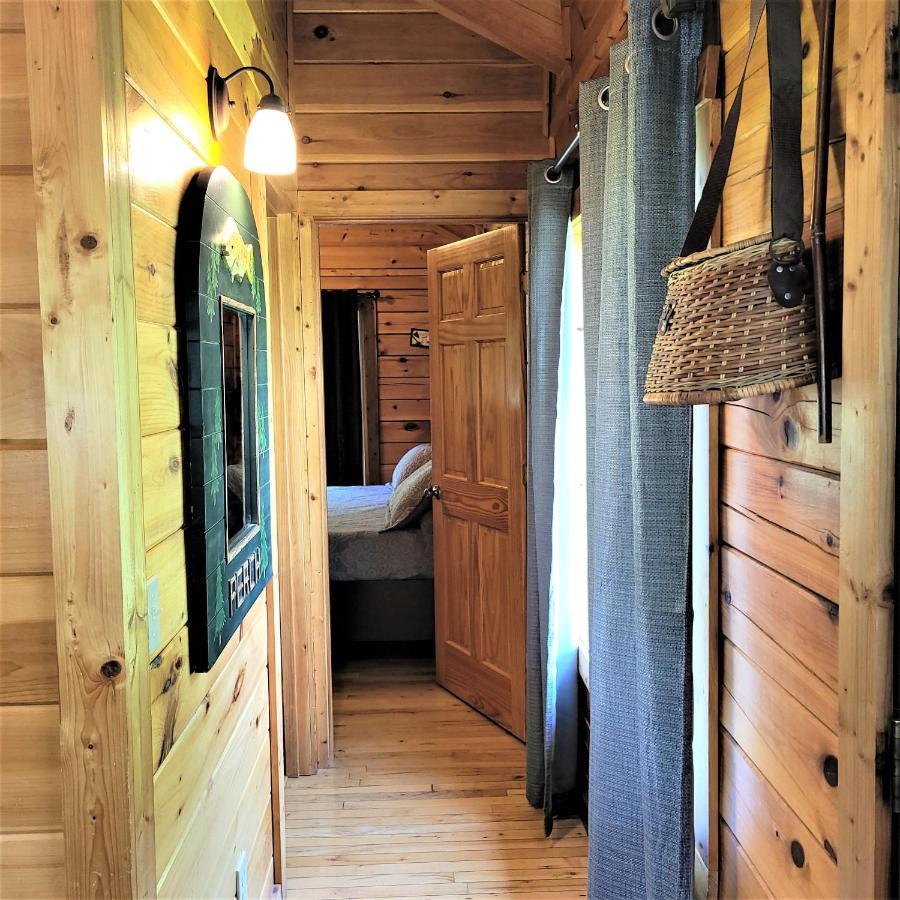 Skinny Dippin'-River Front- Free Tickets-Dog Friendly-Sleeps 6 พิเจนฟอร์จ ภายนอก รูปภาพ